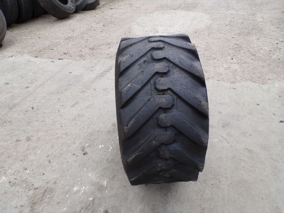 opona 405/70-20 Michelin 400/70-20 POWER 16.0/70-20 CL (880 NETTO)