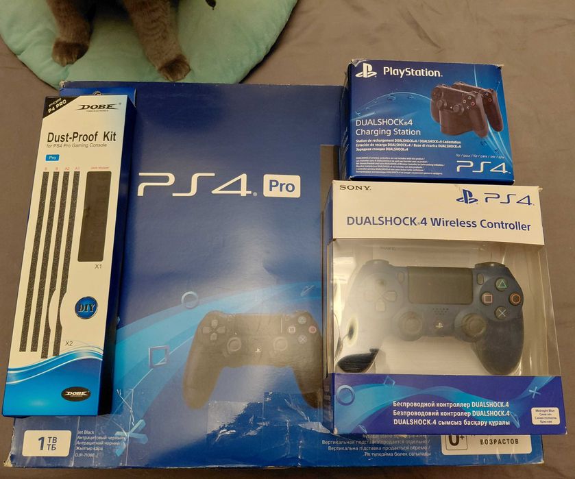 PlayStation 4 Pro 1TB Black (CUH-7108B) + новий джой + зарядне + антипил DOBE
