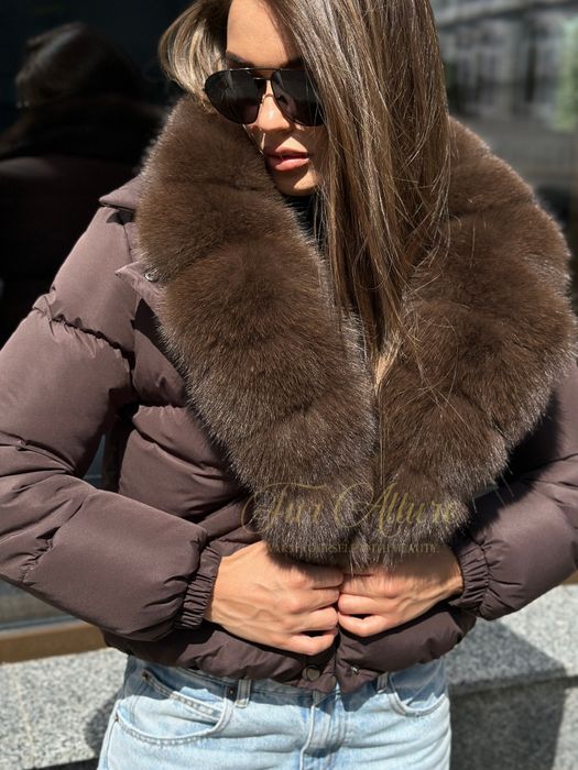 Жіночий короткий шоколадний пуховик з натуральним хутром песця 42-54 р