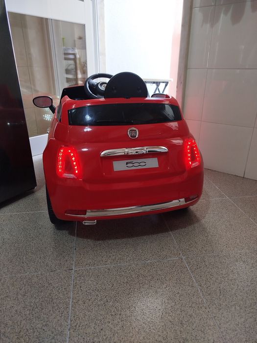Carro Criança Fiat 500 bateria nova