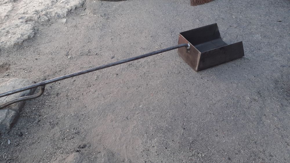 Совок печной подборочный