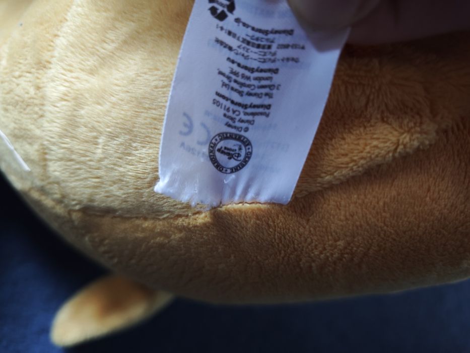 Wielka maskotka Disney lady zakochany kundel