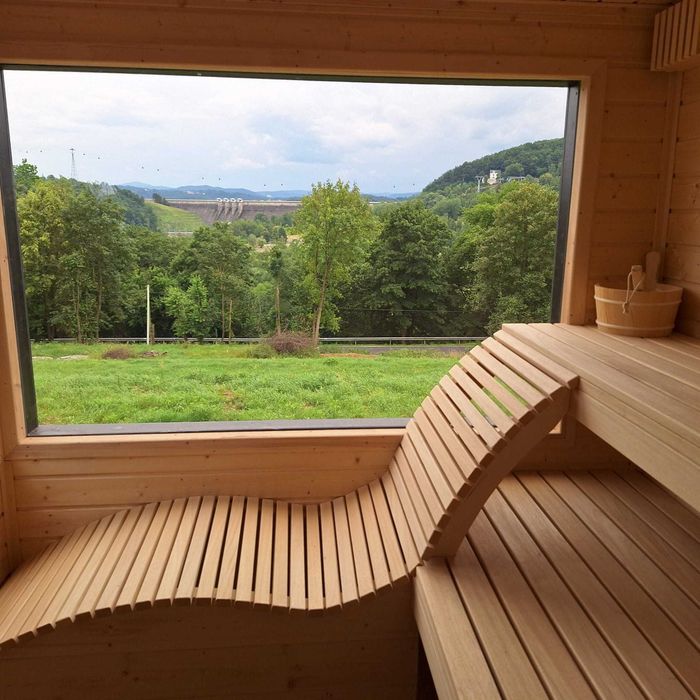 Sauna ogrodowa z tarasem