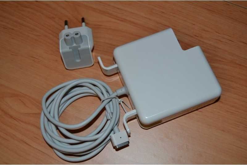 Carregador Apple Macbook 7.1 - MC516xx/A