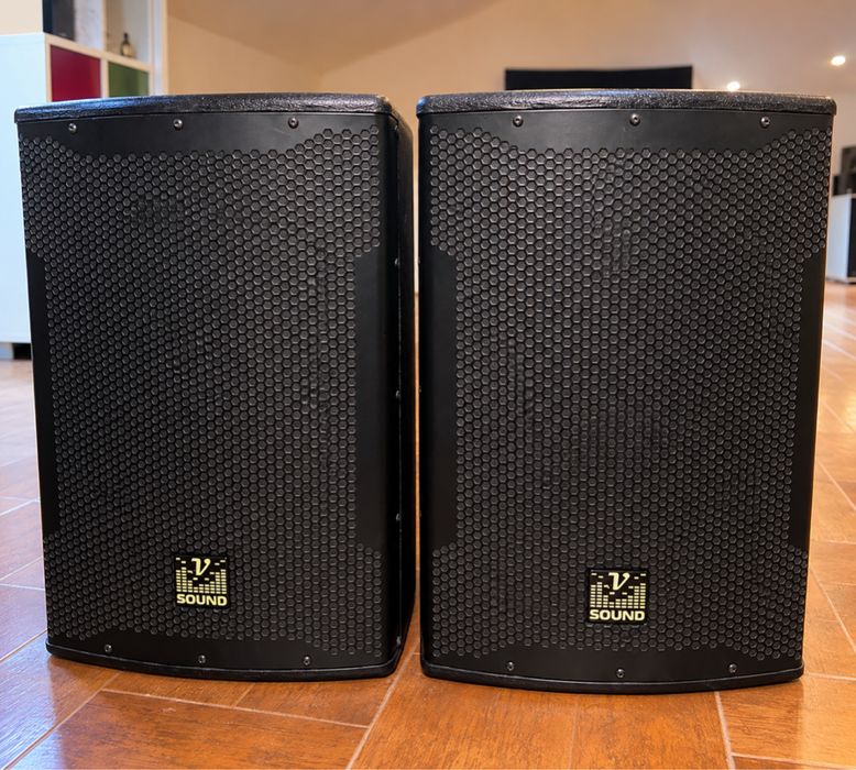 Conjunto de Som Profissional V SOUND + Amplificador RM406 Adastra