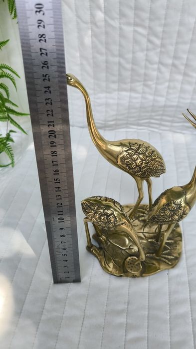 Продам  статуэтку из бронзы или латуни. Журавли