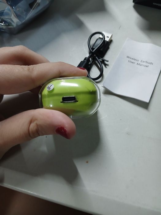 Auriculares Sem Fios Bluetooth Estilo "Crystal" (Novos) — Verdes