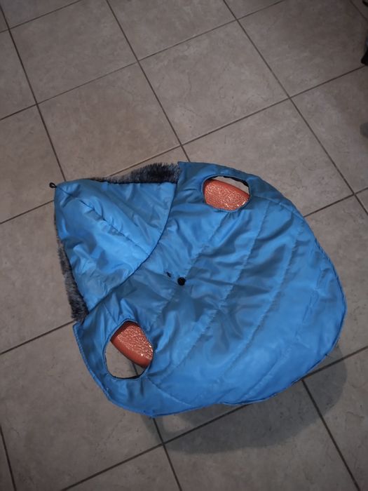 Kurtki zimowe dla małego psa 6 kg.