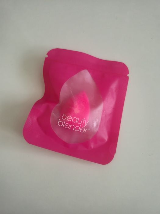 Oryginalny, zapakowany mini Beauty Blender