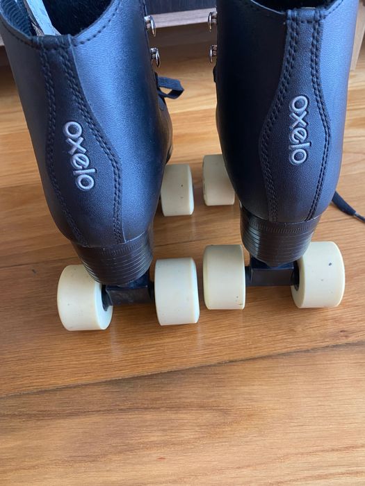 Patins usado em bom estado tamanho 34,5 Europa