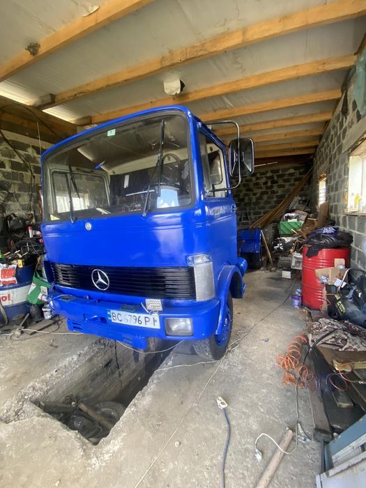 Mercedes Benz 809 груз. Самоскид