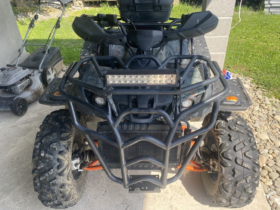 Квадроцикл 300 кубів