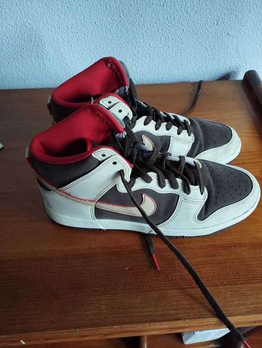 Ténis Nike Dunk High Retro Se, com muito pouco uso
