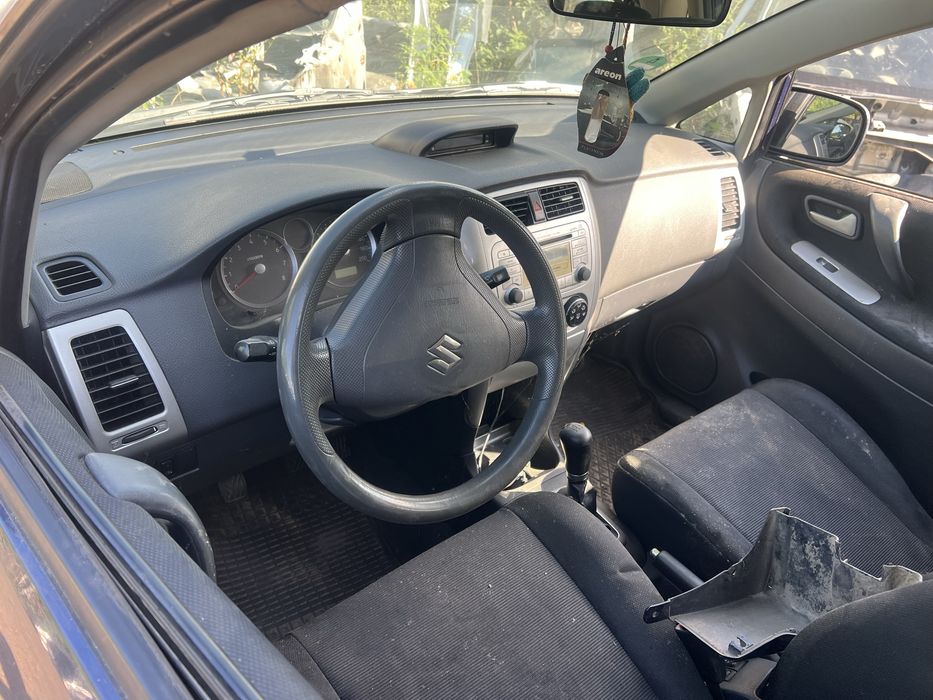 Разборка Suzuki Liana 2004 по 2007 року 1.6 бензин M16A Механіка