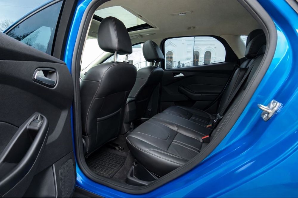 Ford Focus SE  2014 модельний рік