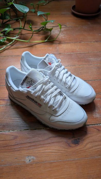 Reebok Classic Leather - size 43
