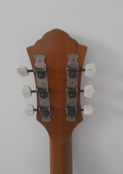 Gitara akustyczna firmy Defil lata 80-90 XXw
