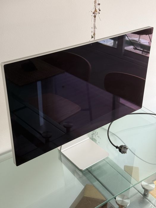 Apple studio display 5k