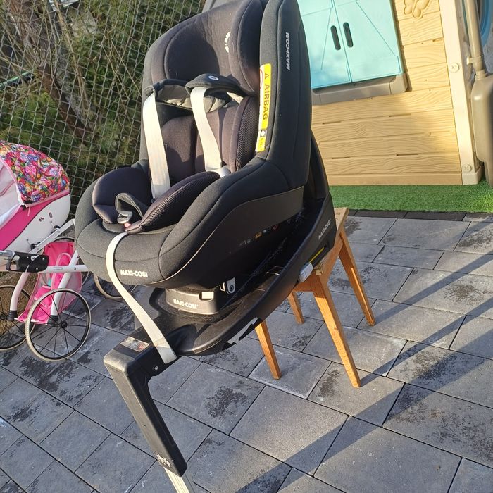 Fotelik Maxi Cosi Pearl Pro 2 z bazą Family Fix 3
