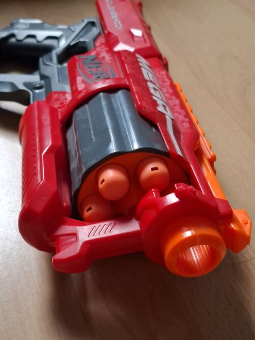 Nerf  mega czerwony