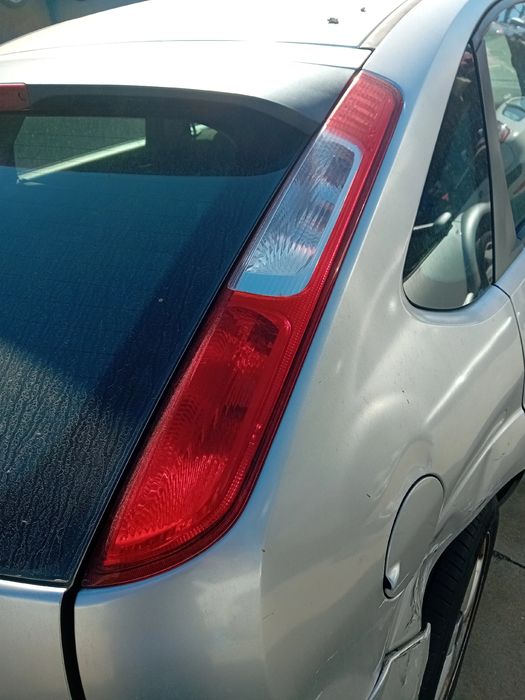 Farolim direito FORD Focus II (DA_)