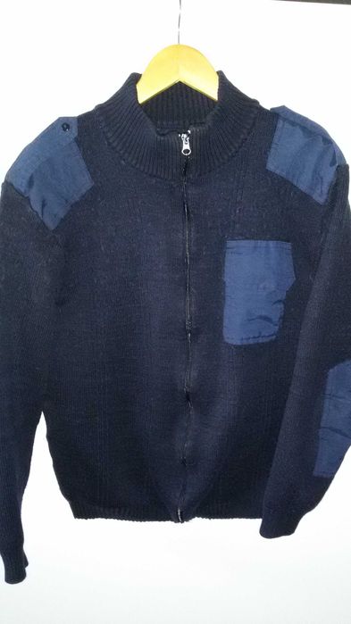 Формовий светр для охорони на блискавці р. 48-50
