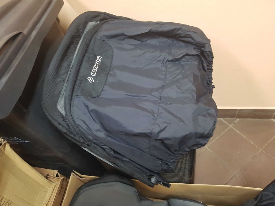 Sprzedam używany zadbany wózek Maxi-Cosi 3w1