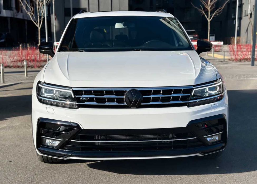 Volkswagen Tiguan R-Line 2.0TSI 2020
