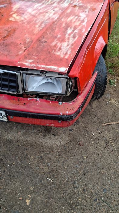 Volvo 440, 1.7 бензин