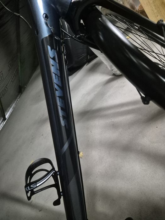 Rower  firmy STEVENS model STRADA 800 TOUR. Dla wysokich pow. 180 cm.