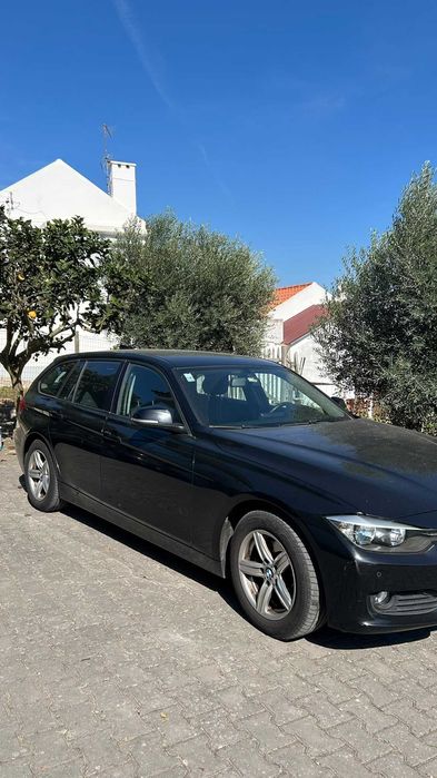 Vendo  BMW   320    ANO 2013