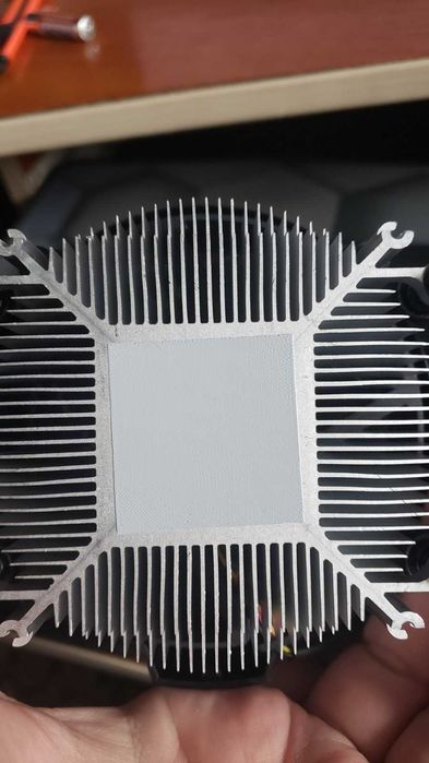 Продам вентилятор для ЦП з радіатором AMD AM4