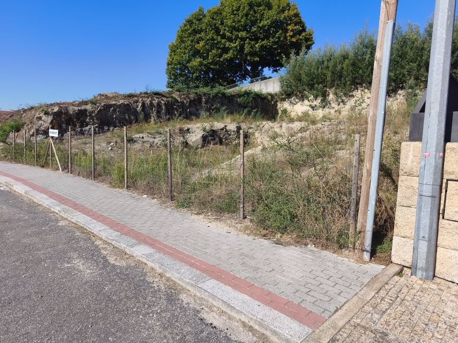 Terreno urbano Lordelo