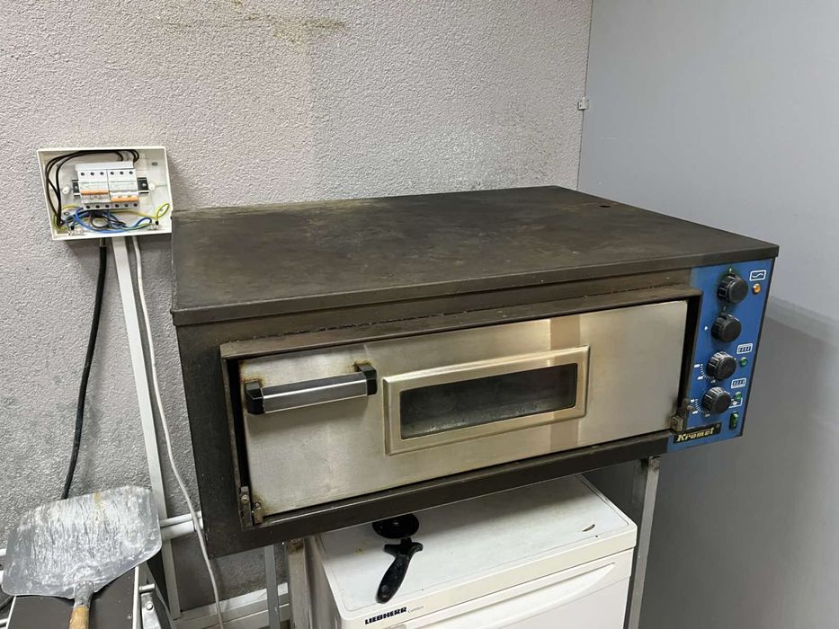 Піч для піцци електрична