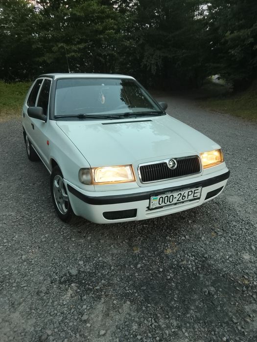 Авто skoda філіція