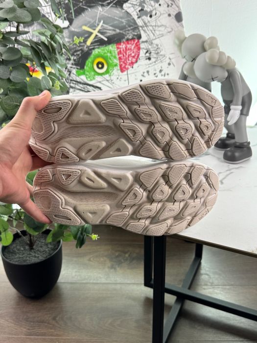 Кросівки Hoka Clifton 9 40.5 розмір Е12697