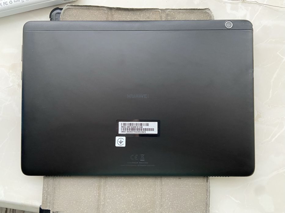 Huawei  MediaPad T5 AGS2-L09 LTE