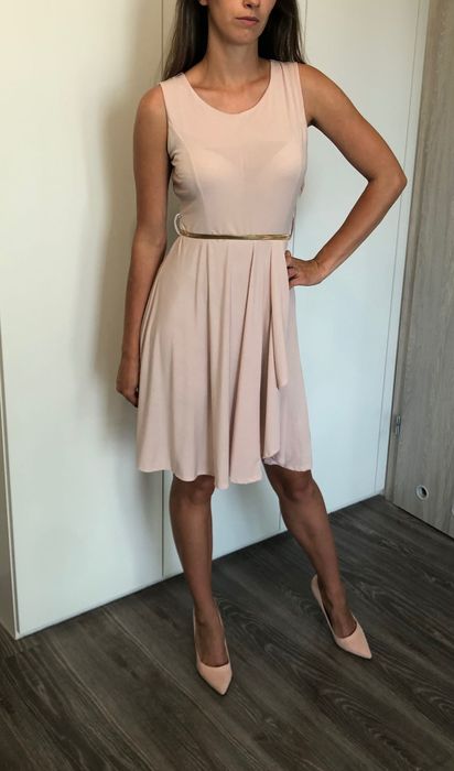 Sukienka koktajlowa beż