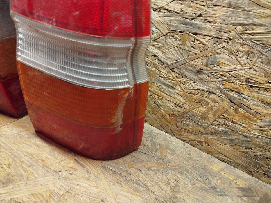 Ліхтар стоп задній  Форд Ескорт універсал