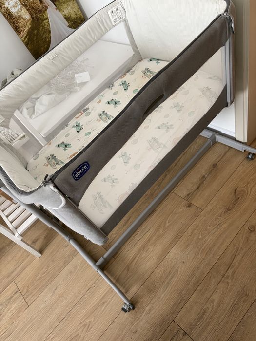 Łóżeczko  Chicco next2me magic