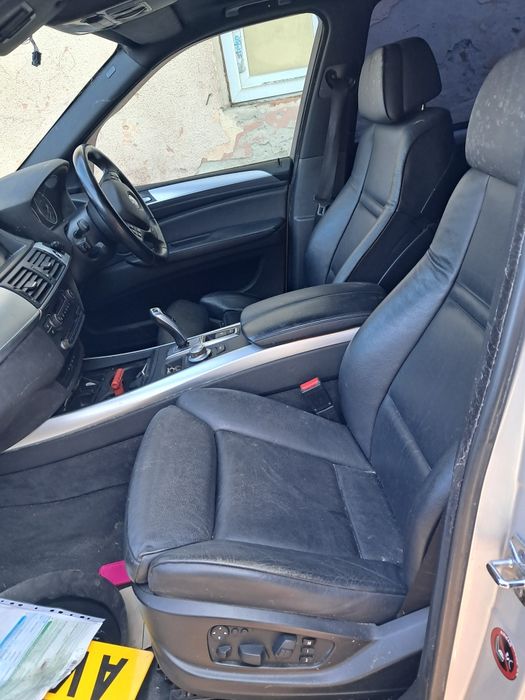 Комфорт Recaro bmw e70 + м руль + м паталок