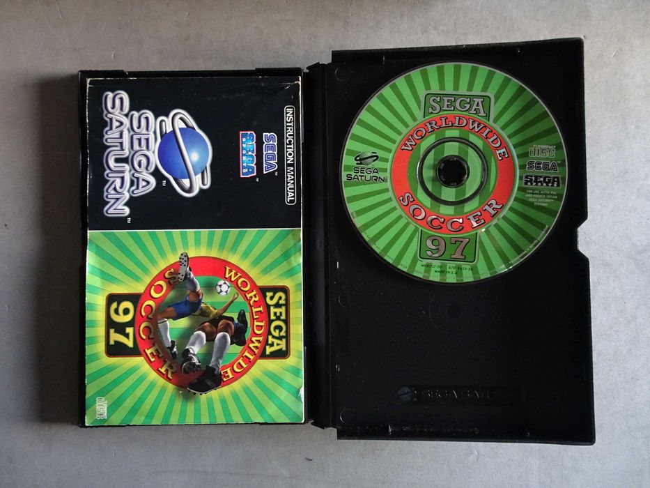 Jogo Sega Saturn - Sega Worldwide Soccer 97