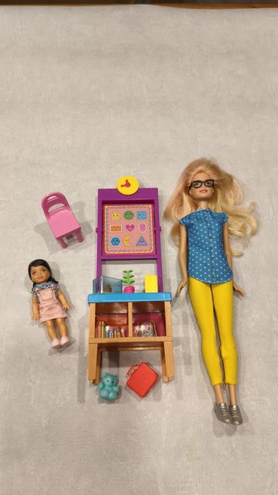 Barbie Kariera Zestaw Nauczycielka