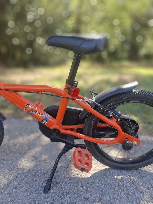 Bicicleta infantil B’TWIN roda 16” – Laranja – Bom estado