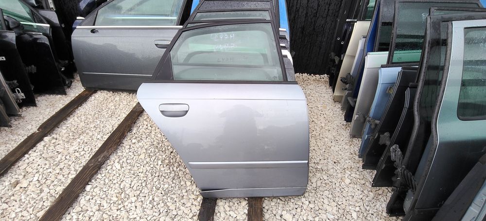 Audi a4 b7 drzwi prawy tył ly7h