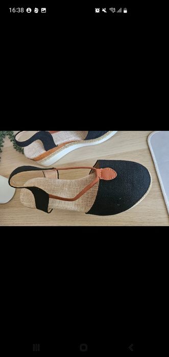 Sapatos de Cunha Verão