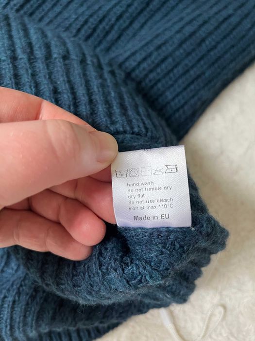 Piękny granatowy sweter 303 Avenue - skład Rewelacja!