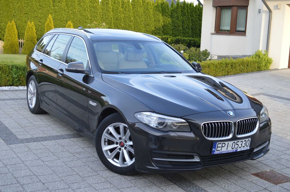 BMW Seria 5 518d Luxury Line