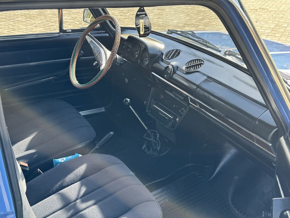 Продам ваз 2106 в идеальном состояние