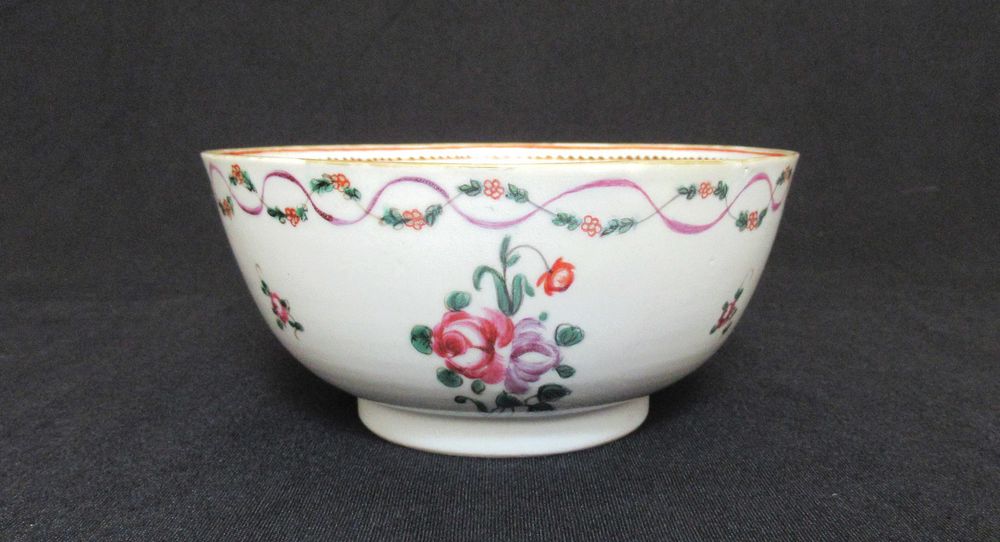 Taça Porc. China, Cia. Índias Séc. XVIII (Ref. 8)